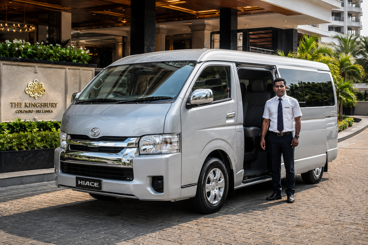 Toyota Hiace Flat Roof